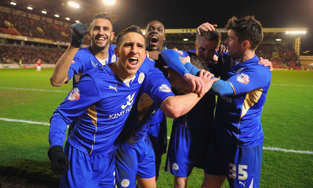 在足球场上 在足球场上