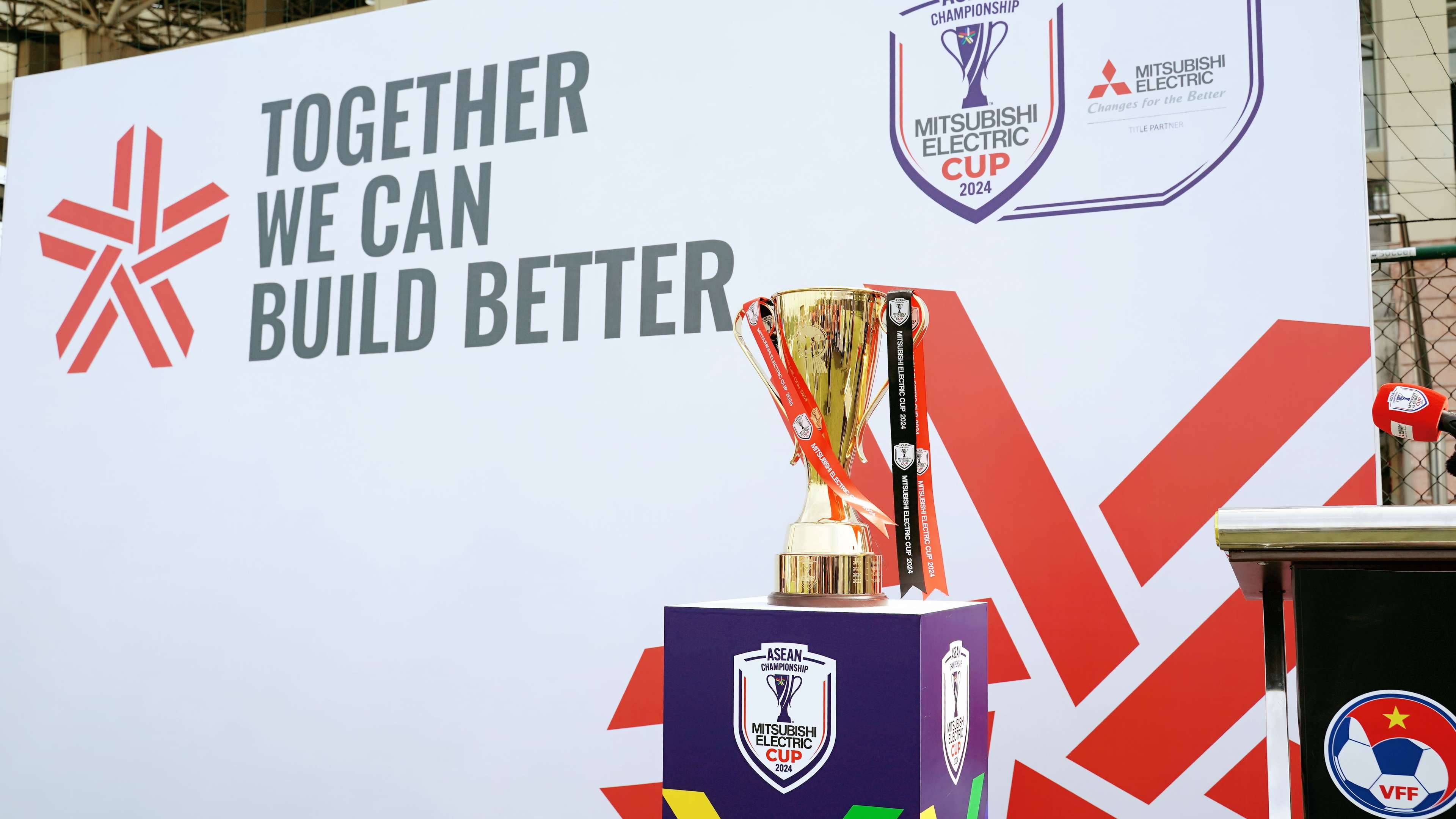 他列為金球 他列為金球